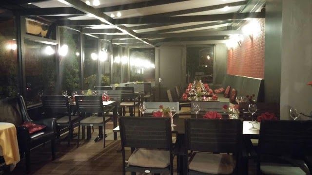 Zen Restaurant Lounge