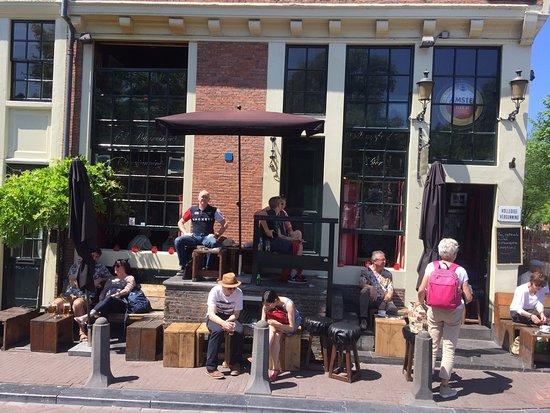 Papeneiland Pub