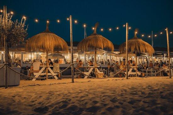 Strandpaviljoen Zeezicht